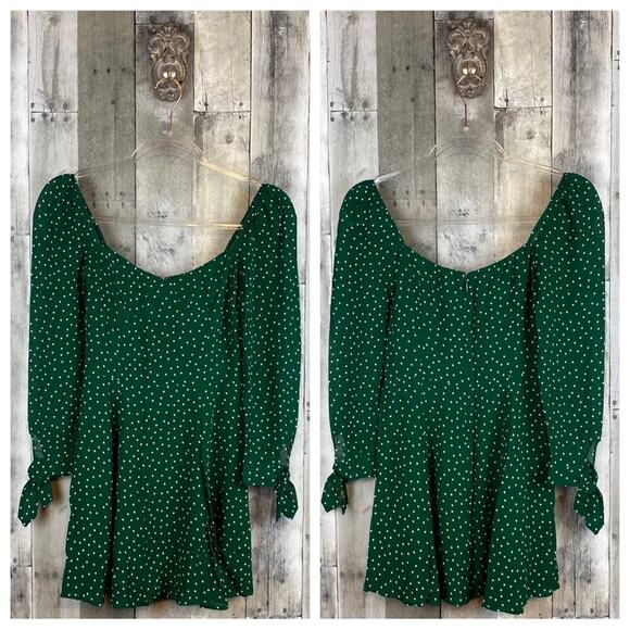 Reformation The Beatrice Dress in Kelly Green Polka Dots Size 0. - Picture 10 of 12